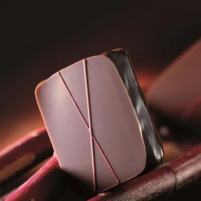 Belcolade Dark Chocolate, Origins Noir Ecuador 71,5%